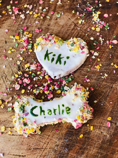 Rainbow Dogfetti – Superfoodströssel för hundmat och fest