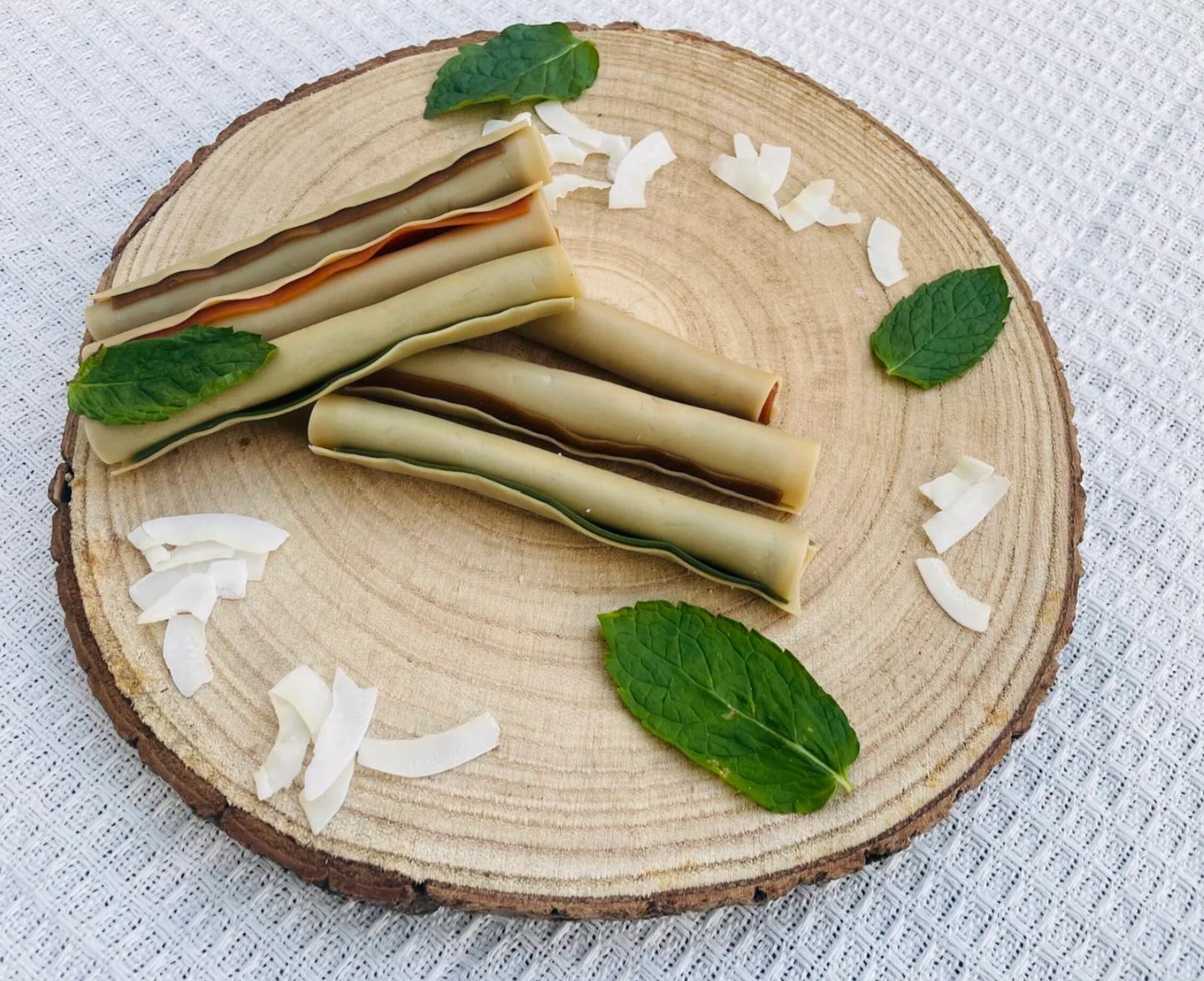 ChewVeggie Rolls - Handgjorda Vegetariska Tuggpinnar för Hundar